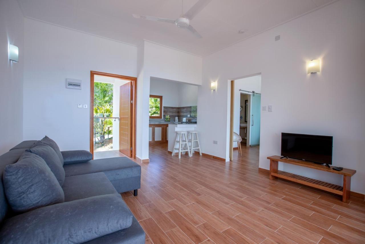 Terrasse Sur Lazio Apartment Anse Lazio Exterior photo
